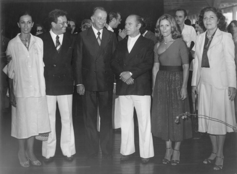 Posse do Comodoro Paulo Jardim com a presença do Governador do DF, Aymê Lamaison