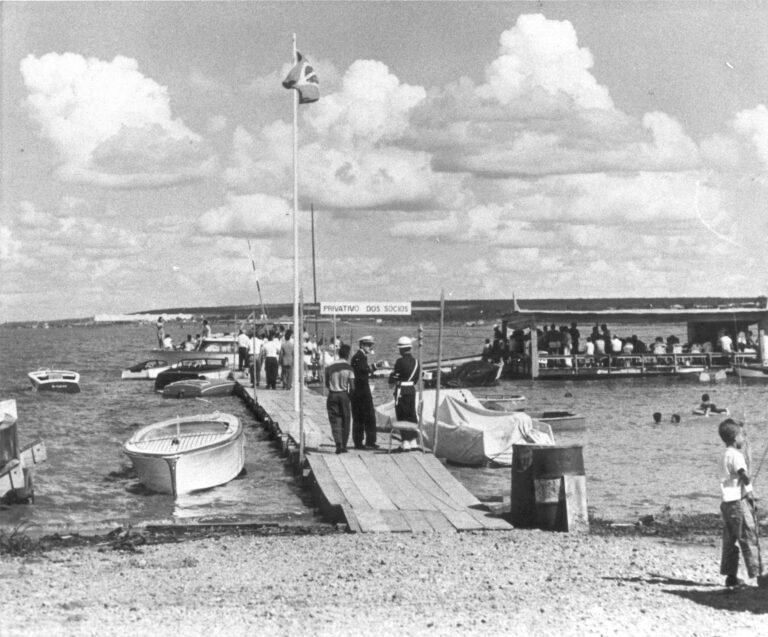 Preparativos para realização da 1ª Regata. 11.12.1960