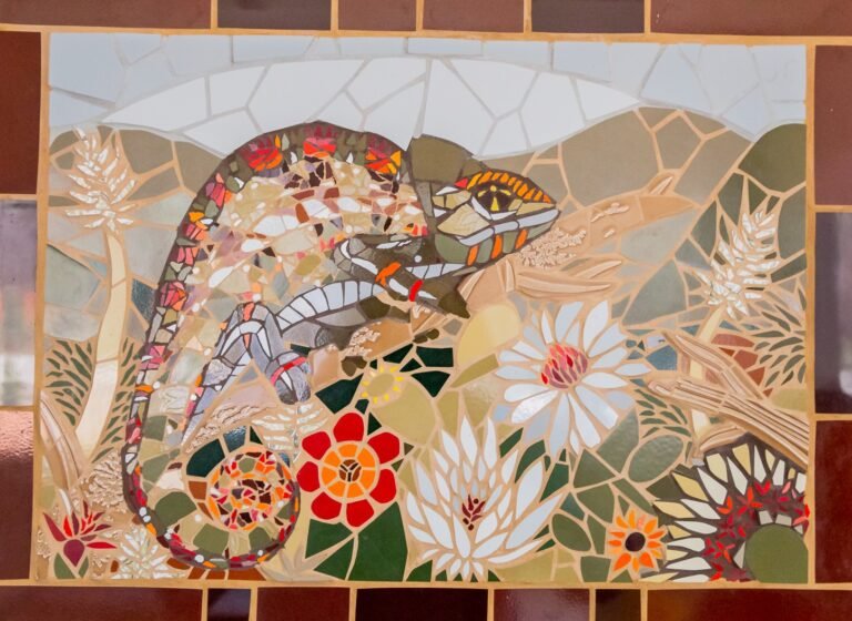 CAMALEÃO COM BRANCO- ELINOR CALEF