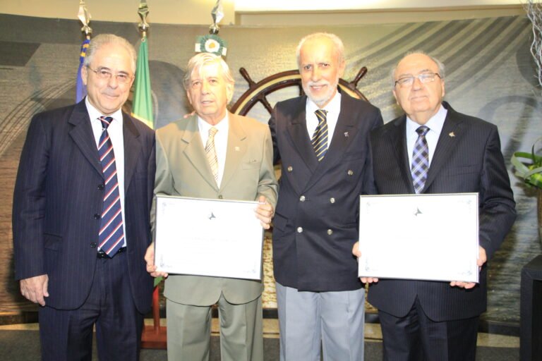 MERITO E BENEMERITO 2013 (1)
